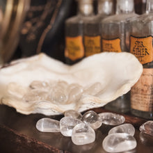 Load image into Gallery viewer, Clear Quartz Tumblestone