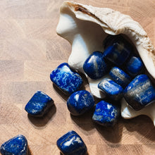 Load image into Gallery viewer, Lapis Lazuli Tumblestone