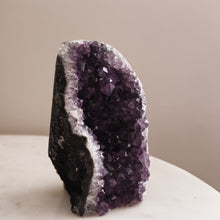 Load image into Gallery viewer, Amethyst Druzy Tower